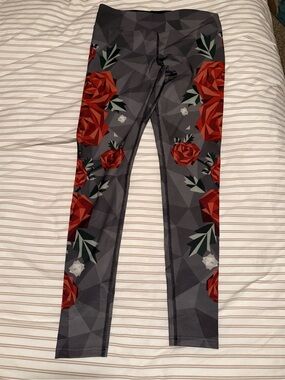Women’s Gray Floral Print leggings with Red Rose Accents